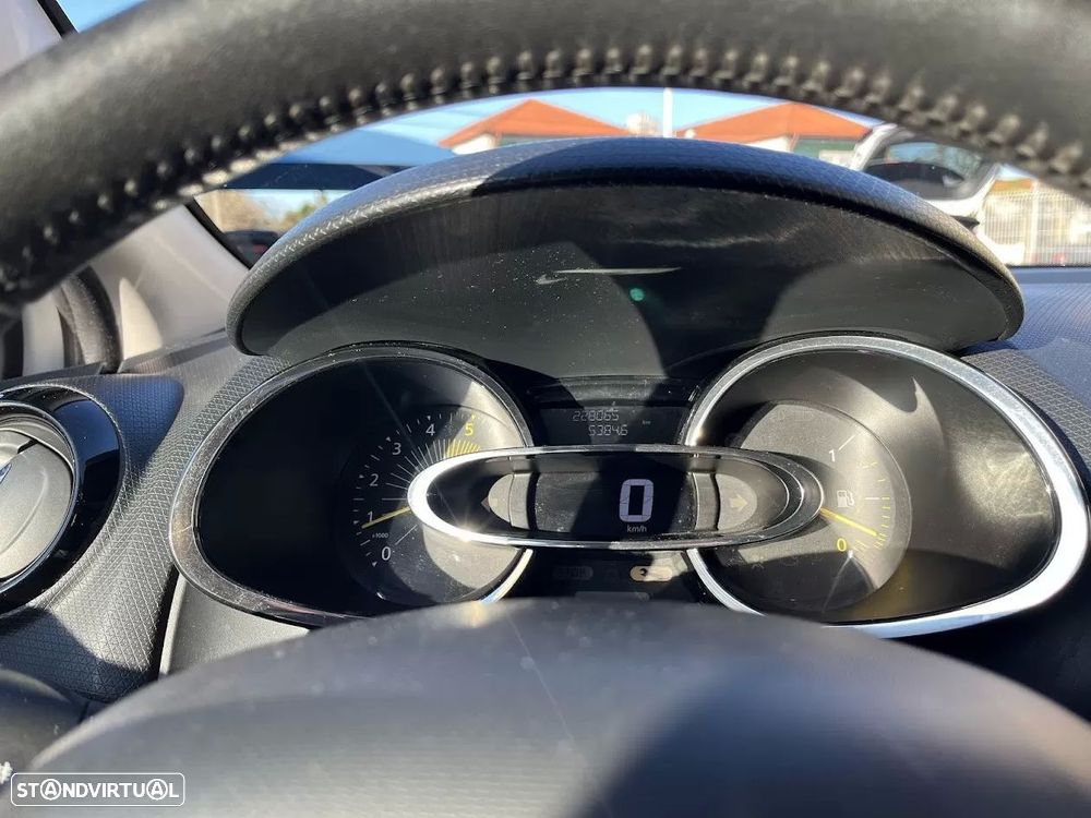 Renault Clio dCi 90 Dynamique - 14