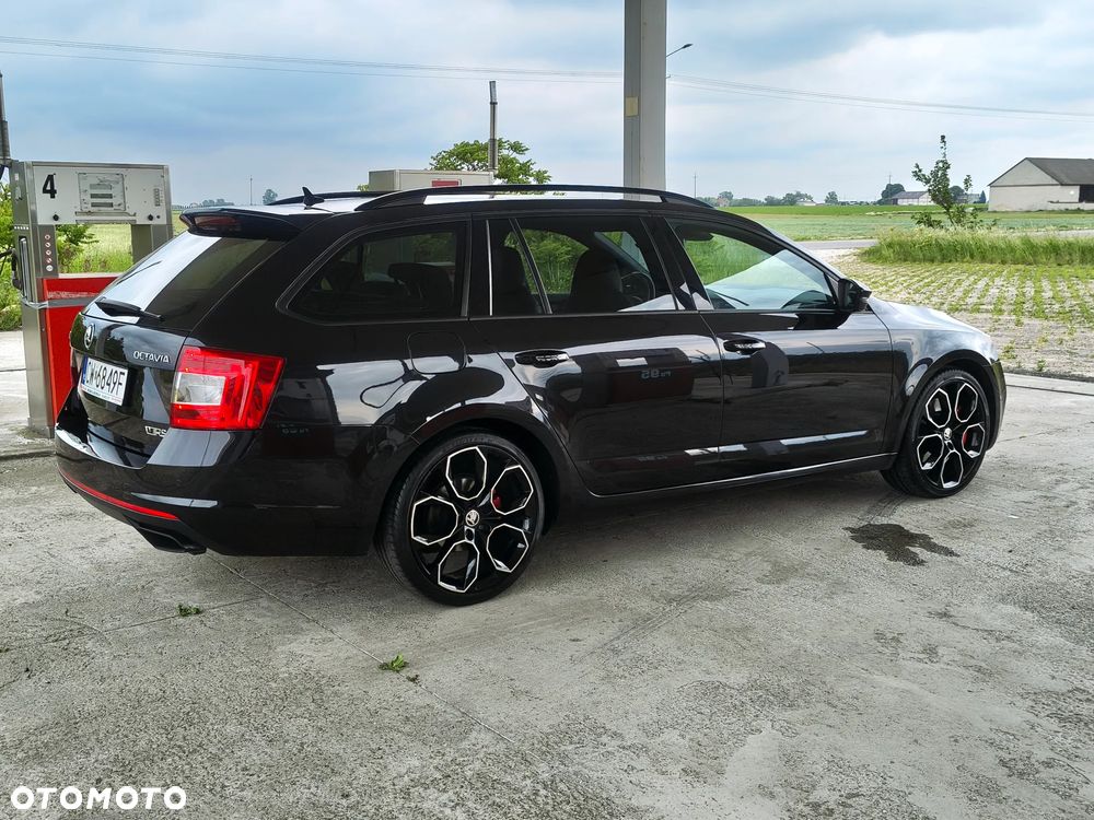 Skoda Octavia 2.0 TSI RS 230 DSG - 5