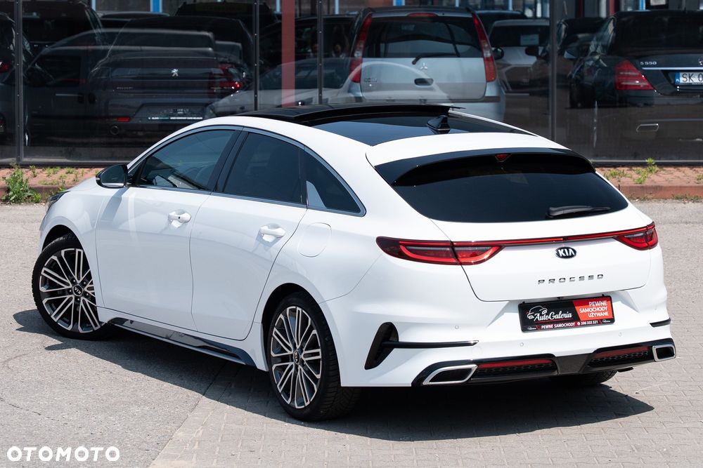 Kia ProCeed 1.4 T-GDI GT Line DCT - 12