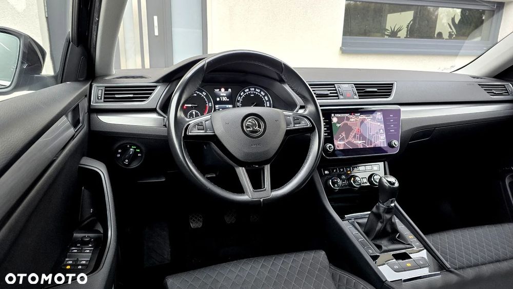 Skoda Superb 2.0 TDI Style - 26