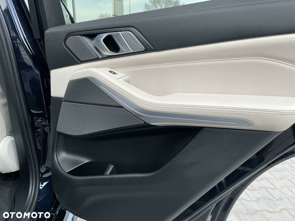 BMW X5 - 22