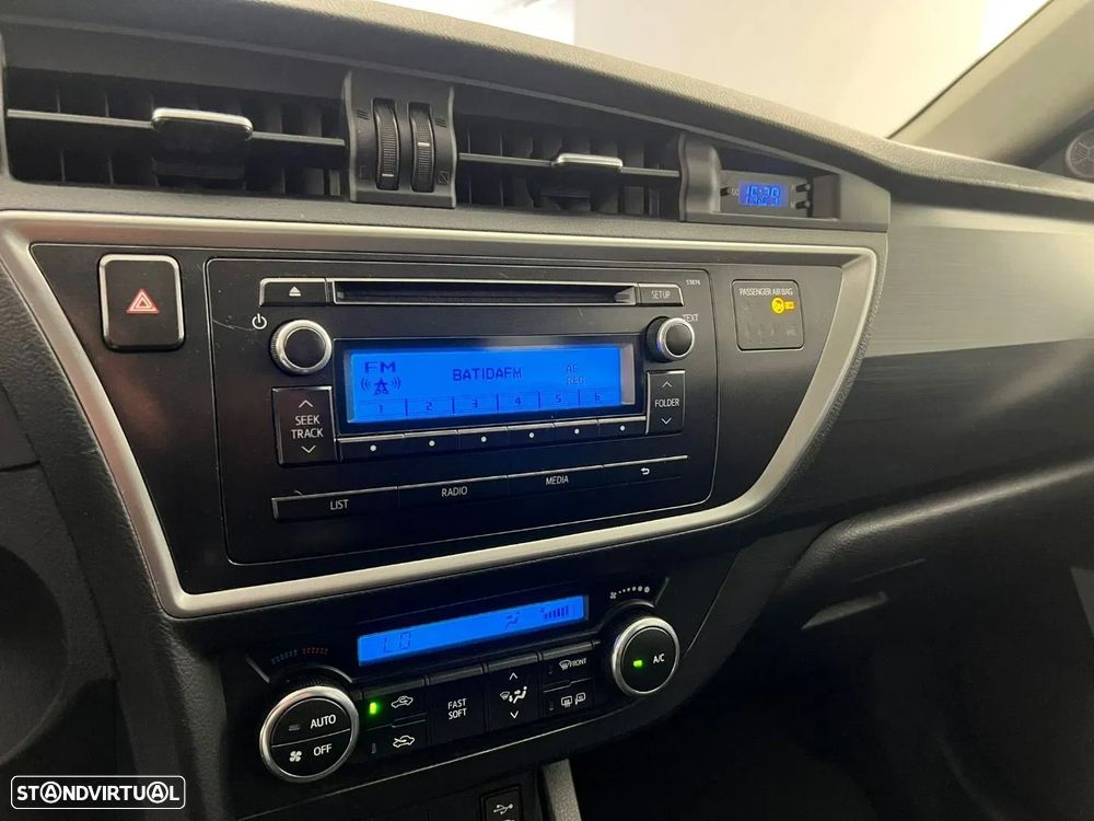 Toyota Auris Touring Sports 1.4 D-4D Active - 5