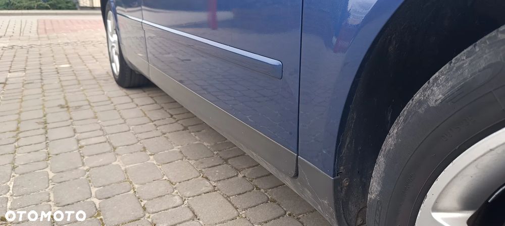 Audi A4 Limousine - 9