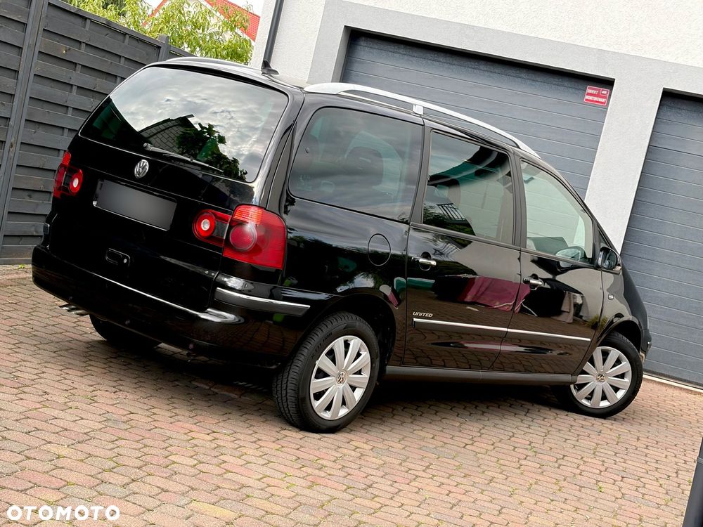 Volkswagen Sharan 1.8 5V Turbo United - 14