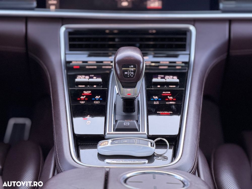 Porsche Panamera Turbo S E-Hybrid - 19