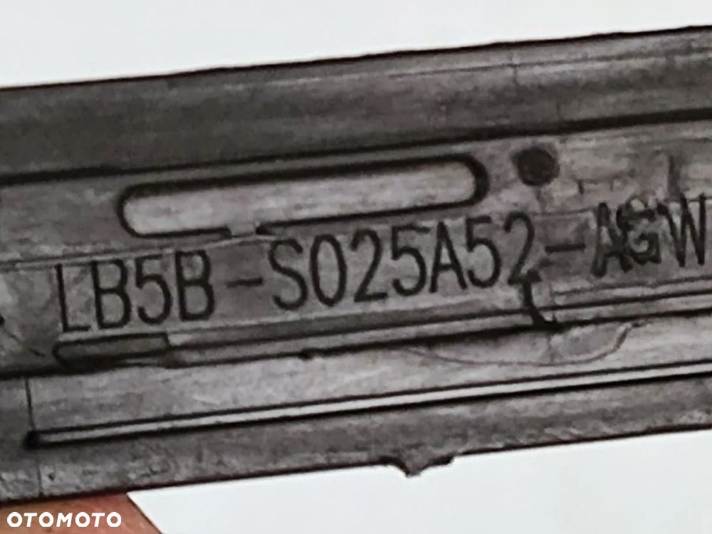 FORD EXPLORER 3.0 Phev od 2020r Uszczelka Szyby Czołowej Prawa Lewa - 13