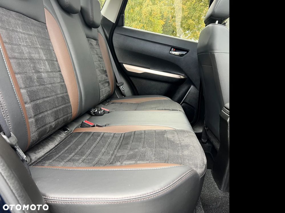 Suzuki Vitara 1.6 (4x4) Allgrip Comfort+ - 33