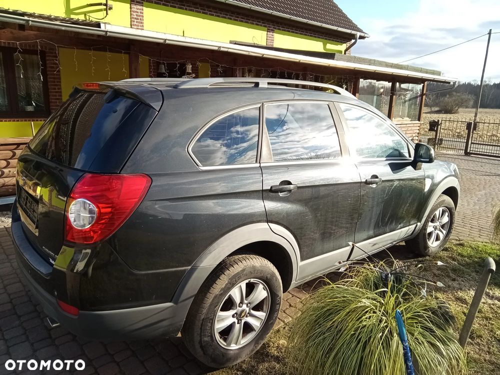 Chevrolet Captiva - 4