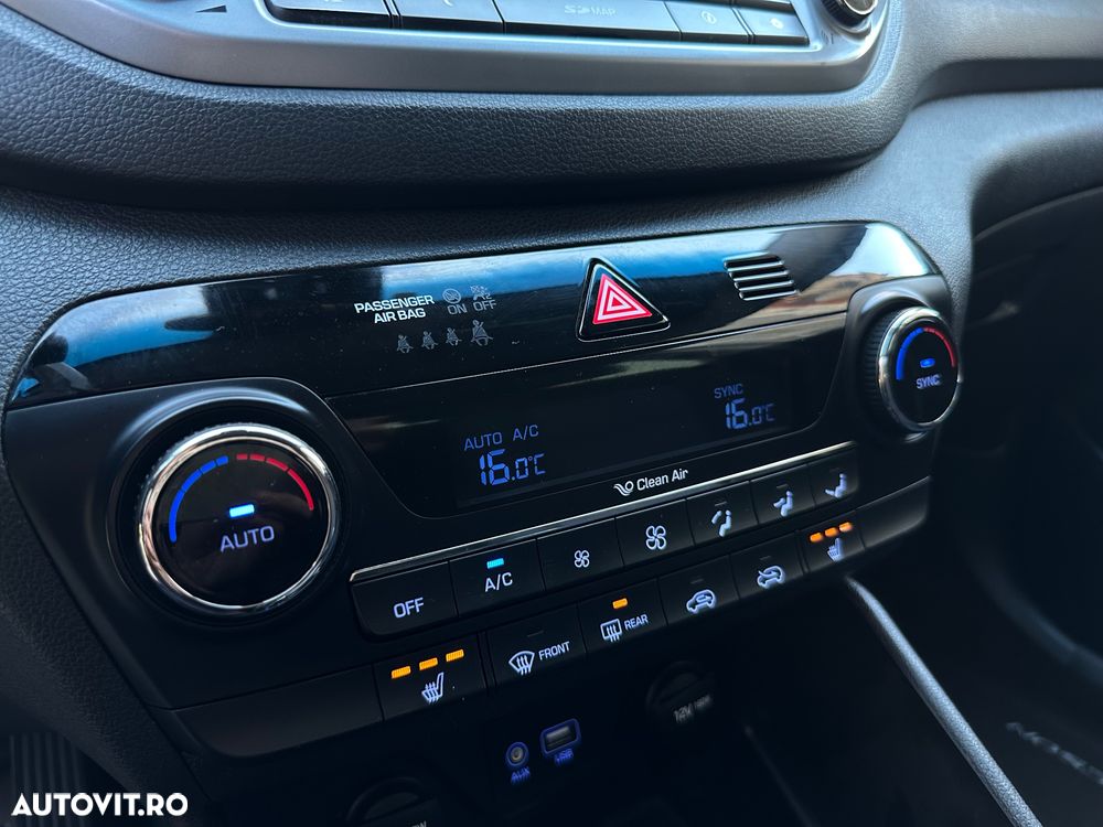 Hyundai Tucson blue 1.7 CRDi 2WD Style - 23