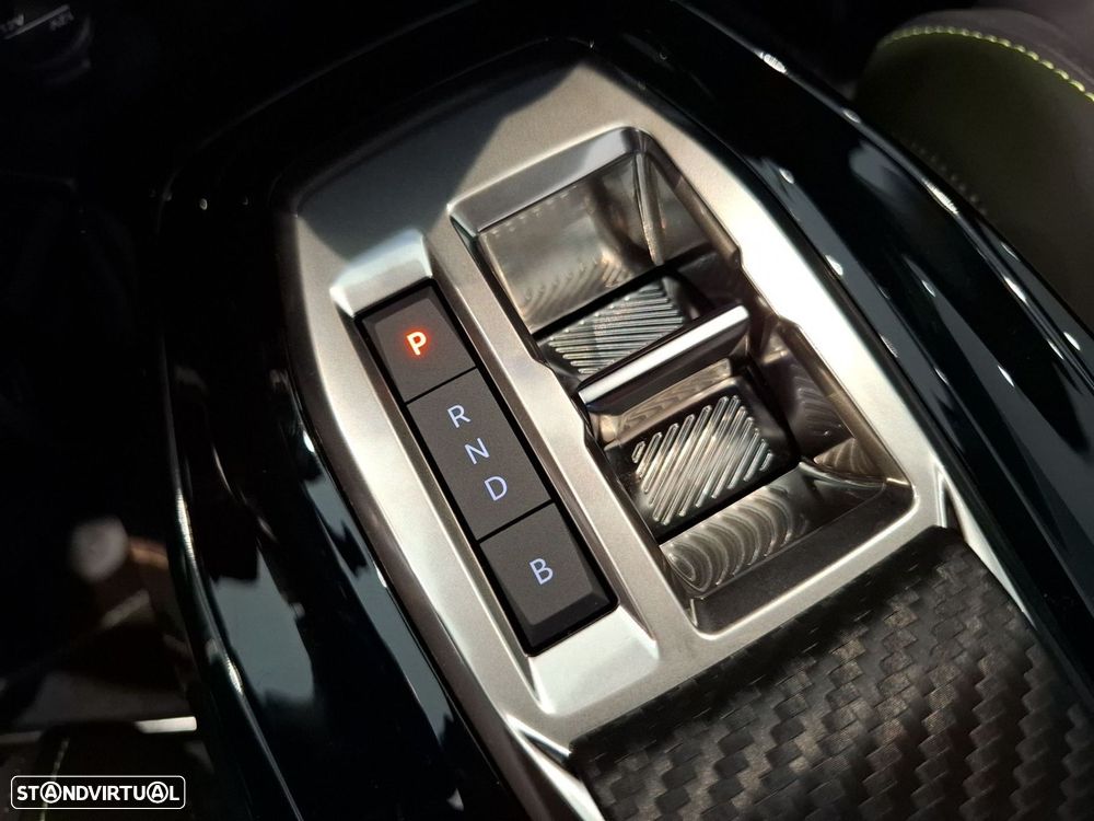 Peugeot e-2008 54 kWh GT - 16
