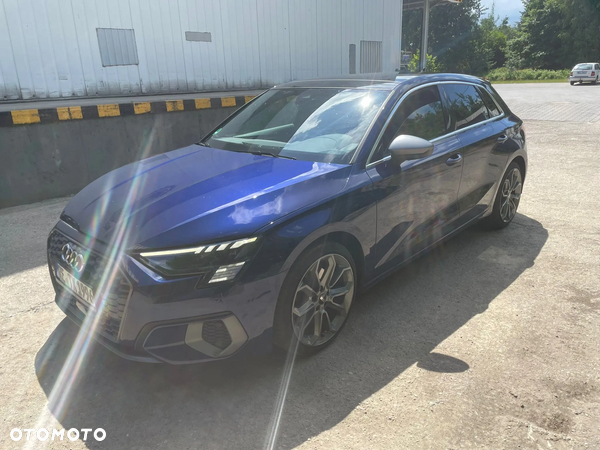Audi A3 35 TFSI Sportback S line