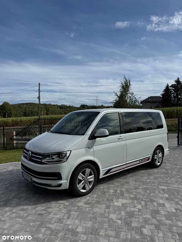 Volkswagen Multivan - 1