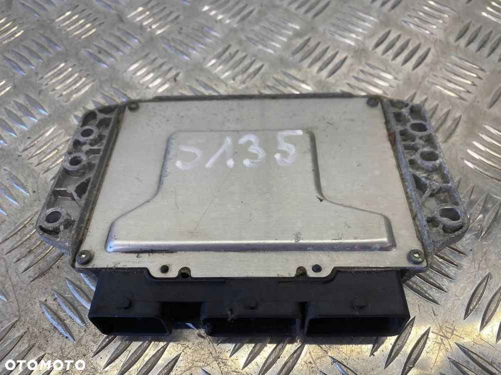 STEROWNIK KOMPUTER SILNIKA MODUŁ RENAULT CLIO III 215854126B 8200504593 - 6