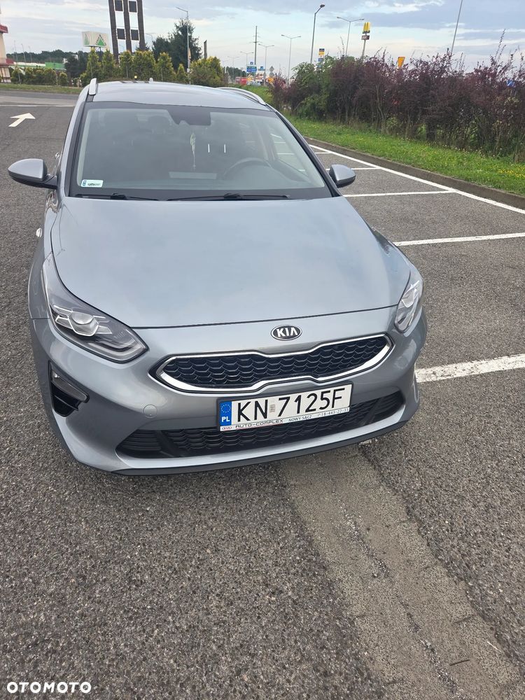 Kia Ceed 1.5 T-GDI M - 1