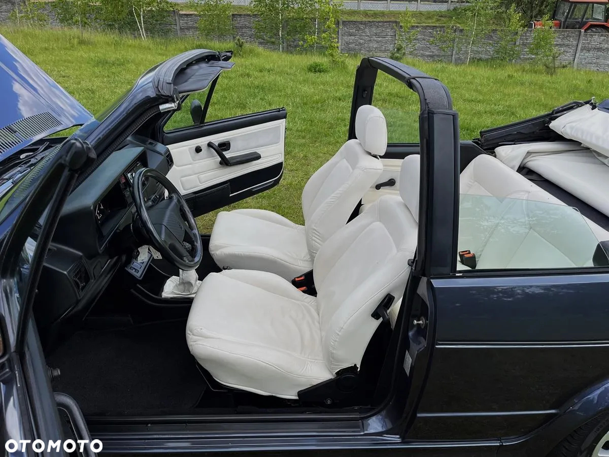 Volkswagen Golf - 9