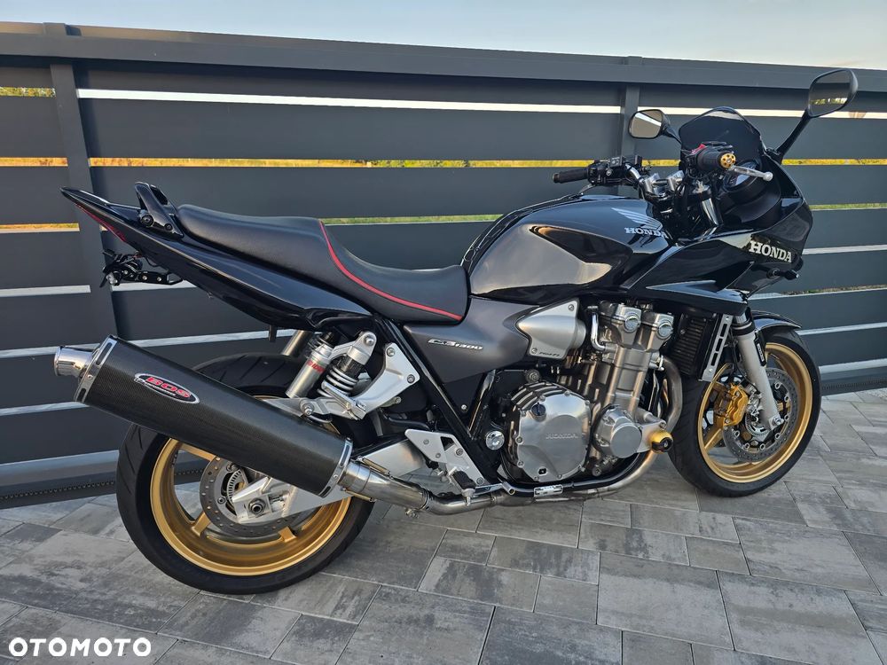 Honda CB - 4