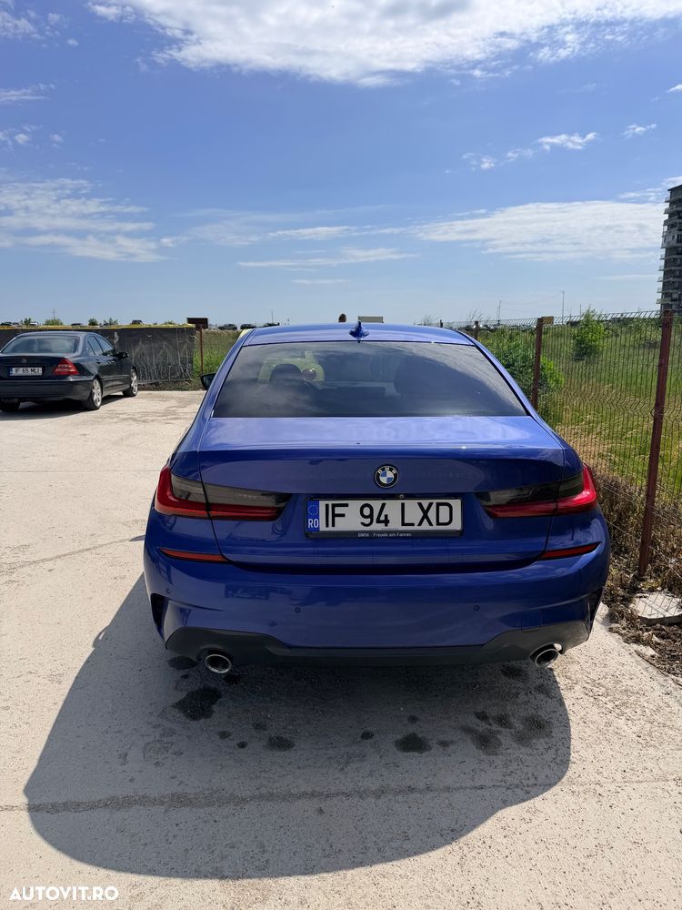 BMW Seria 3 320d xDrive AT - 3