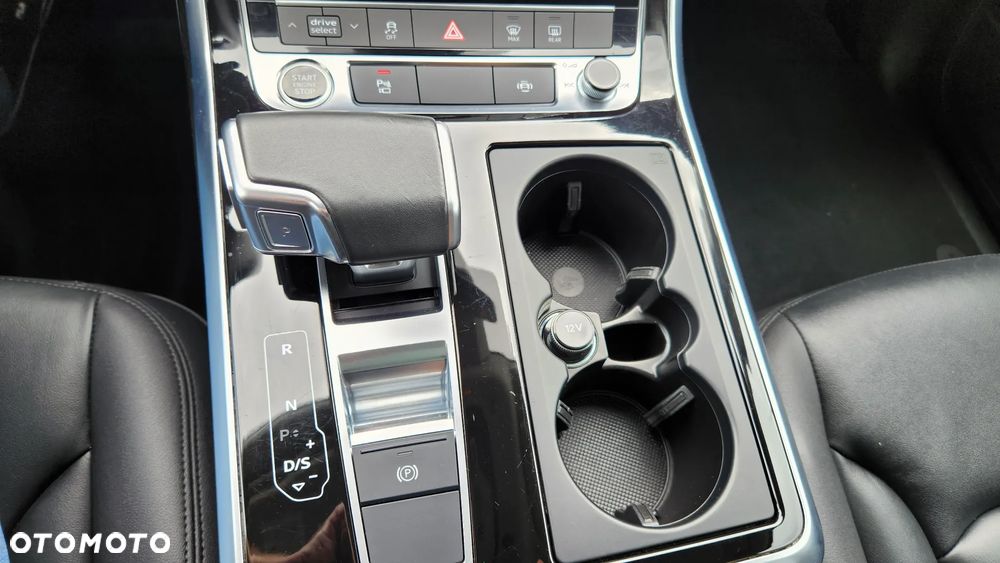 Audi Q7 55 TFSI quattro tiptronic - 32