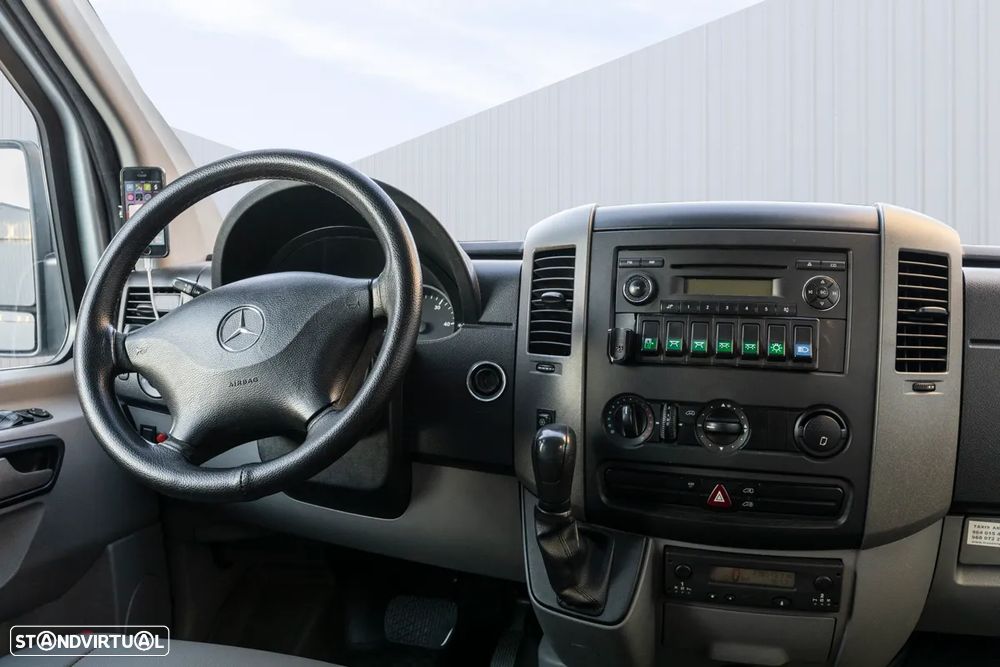 Mercedes-Benz Sprinter - 7