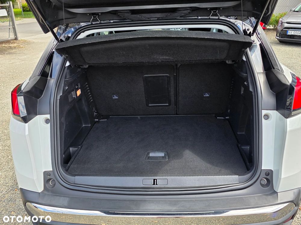 Peugeot 3008 1.5 BlueHDi Allure S&S EAT8 - 16