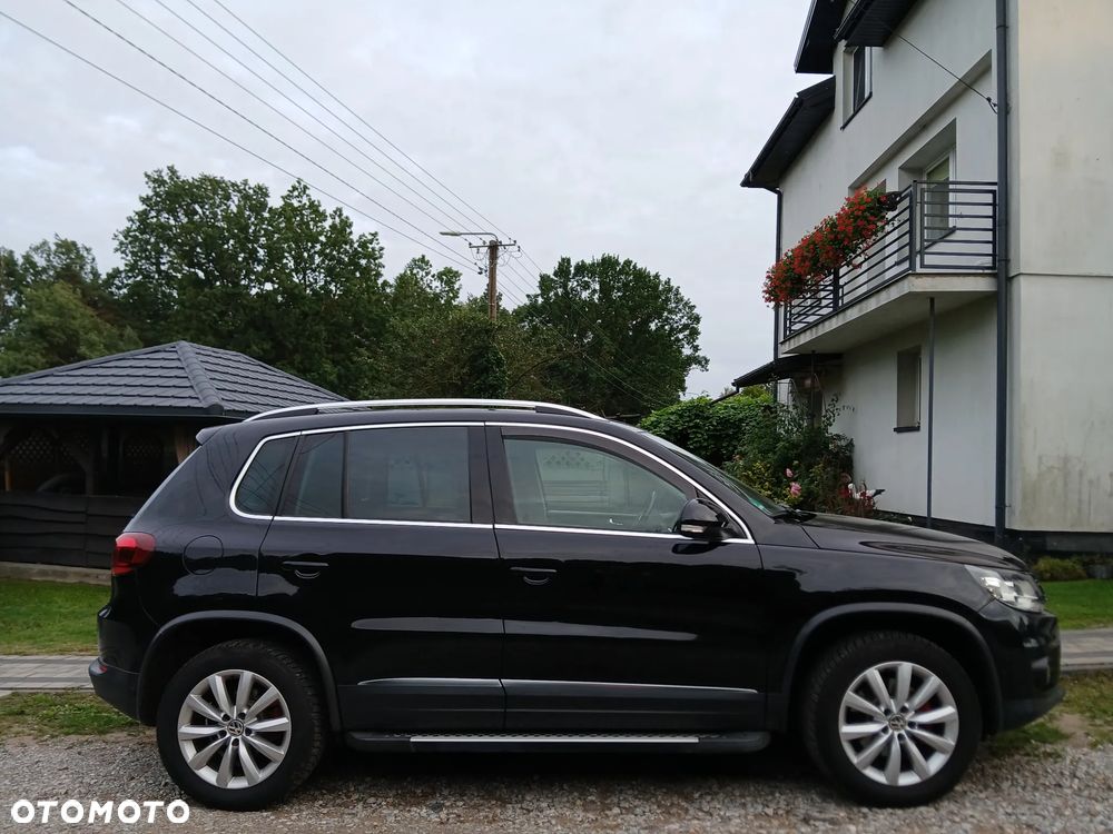 Volkswagen Tiguan 2.0 TDI DPF 4Motion BlueMotion Technology Sport & Style - 8