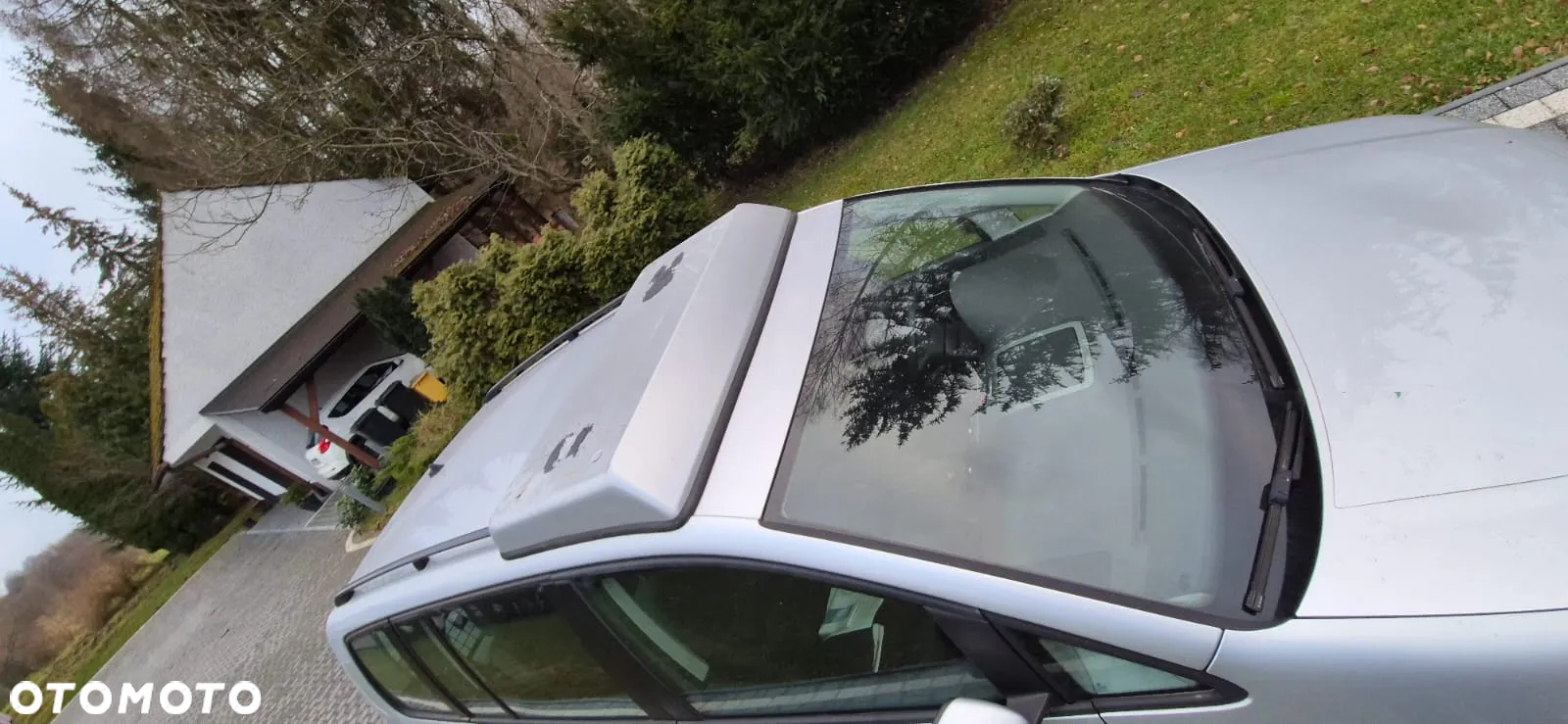 Volkswagen Touran - 9