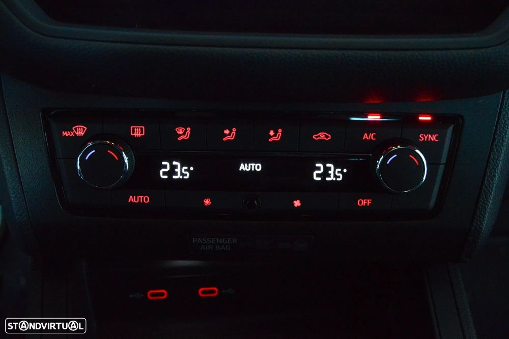 SEAT Ibiza 1.0 TSI FR - 42