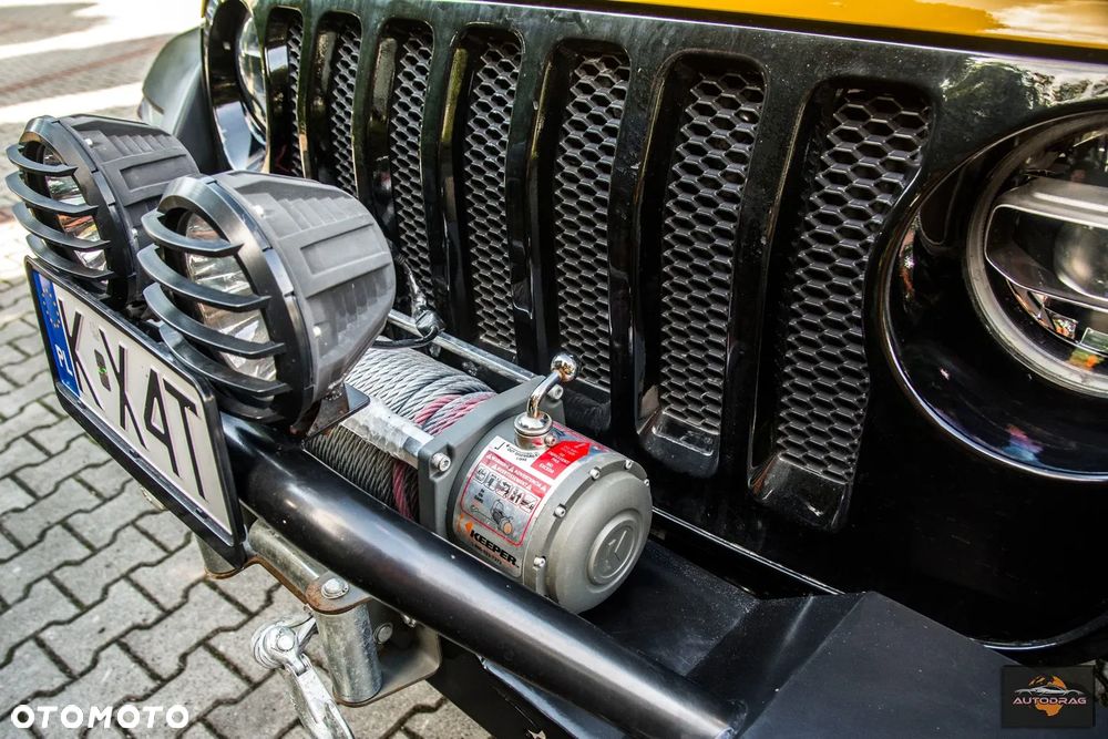 Jeep Wrangler - 33