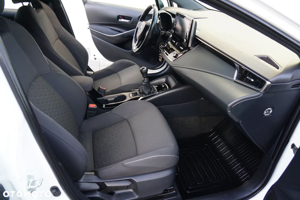 Toyota Corolla 1.2 T Comfort - 30