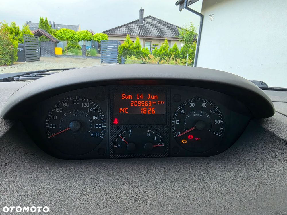 Fiat Idea 1.3 Multijet Dynamic - 12