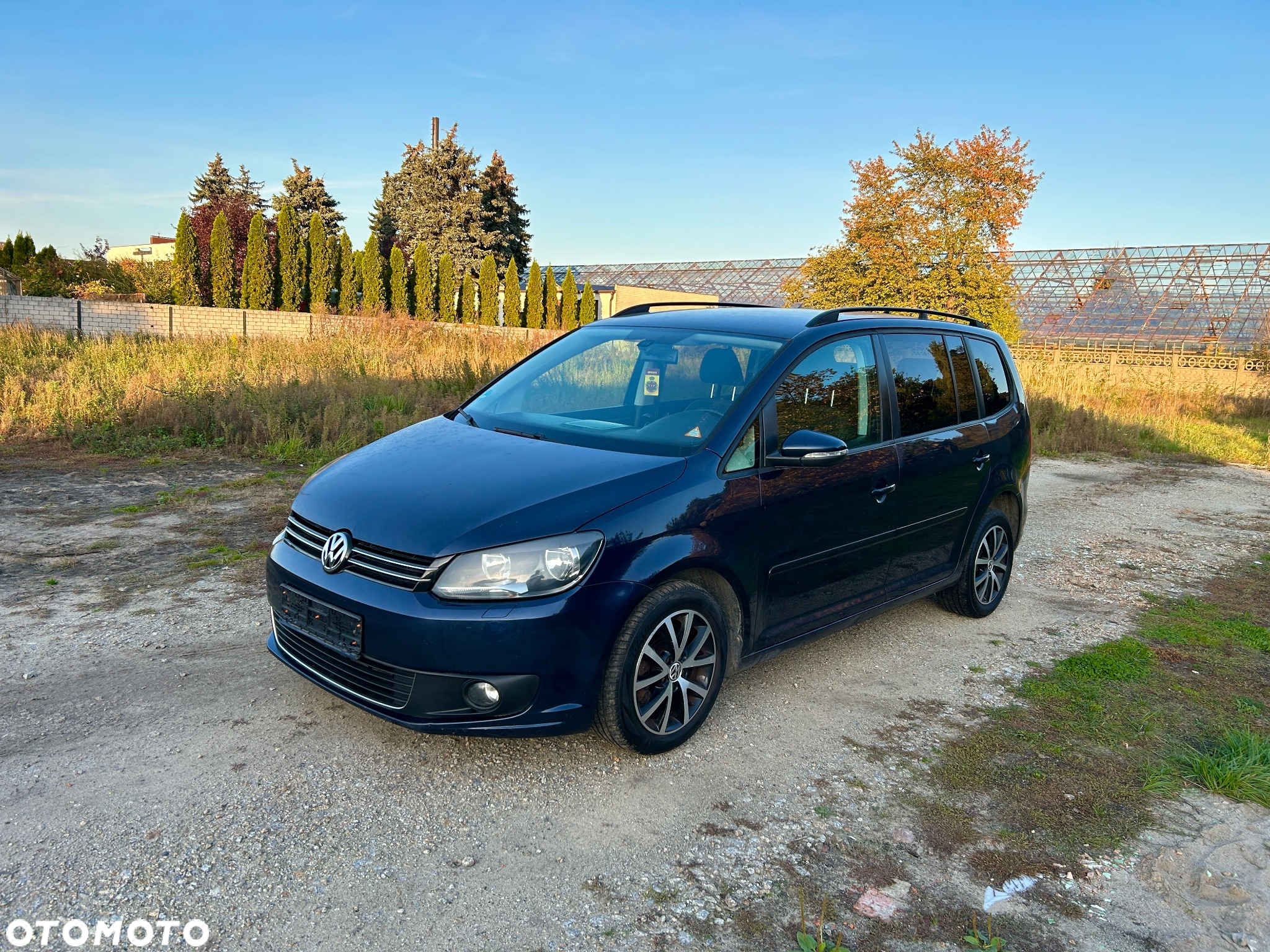 Volkswagen Touran 2.0 TDI DPF BlueMotion Technology Comfortline - 4