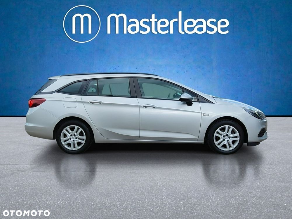 Opel Astra - 4