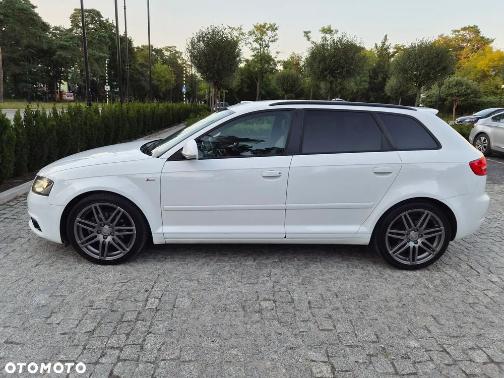 Audi A3 Sportback 2.0 TDI DPF S line Sportpaket (plus) - 12