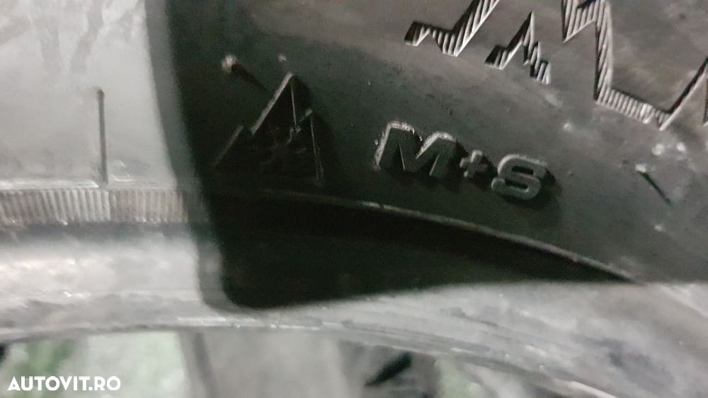 Anvelope 2x215 55 18 dunlop iarnă dot 19 mm 5.7 - 5