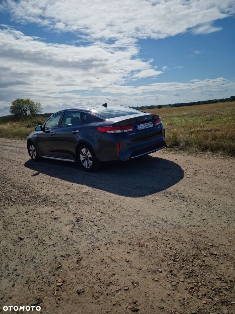 Kia Optima - 5