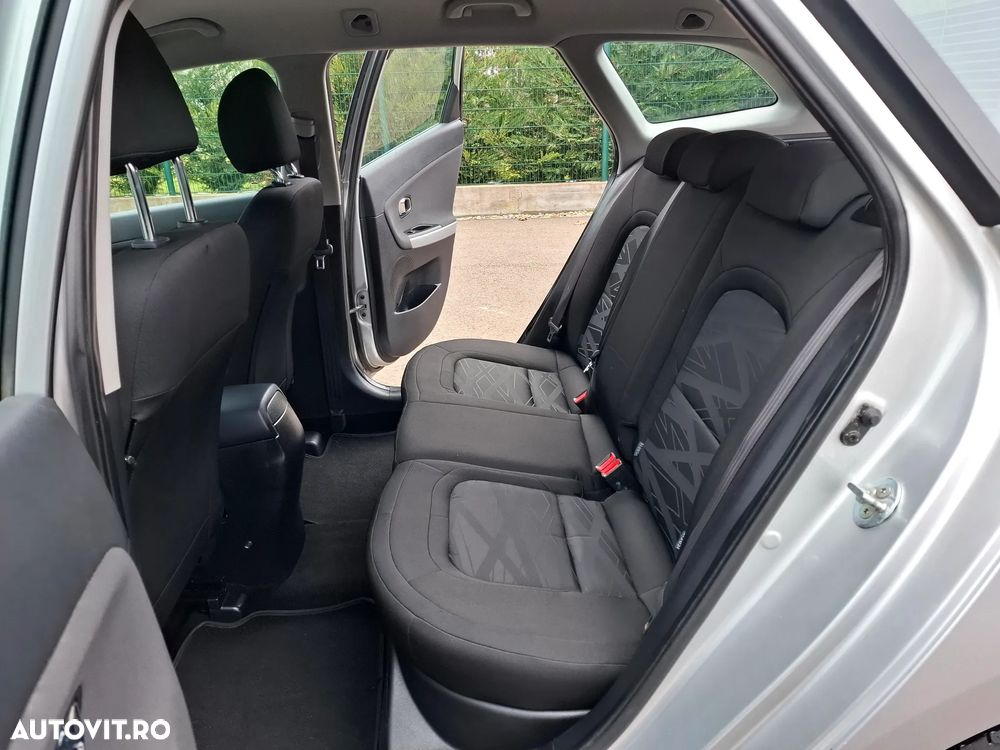 Kia Ceed 1.6 CRDi Vision - 6