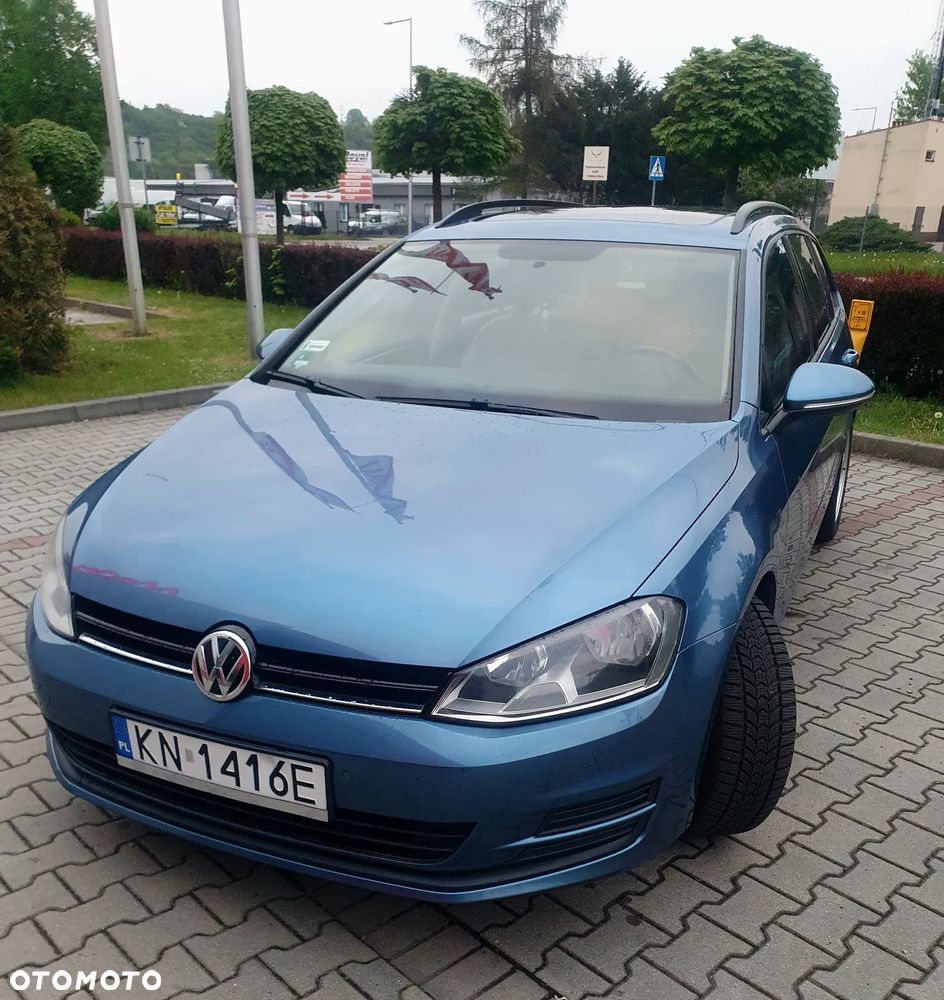 Volkswagen Golf - 2