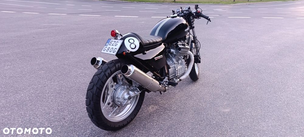 Honda CX - 6