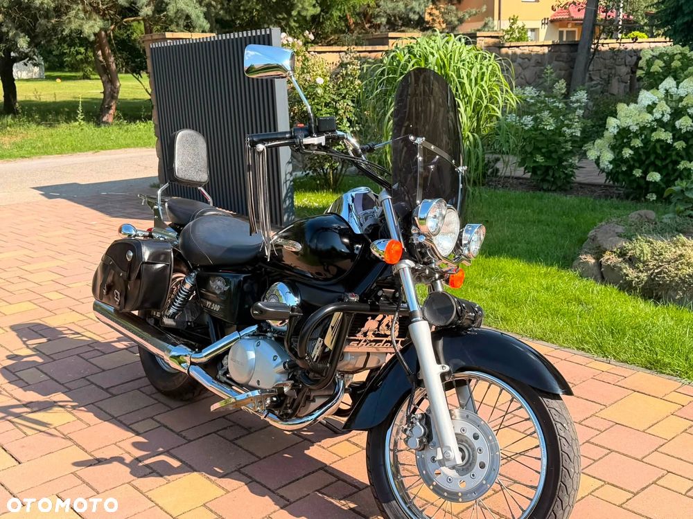 Honda Shadow - 12