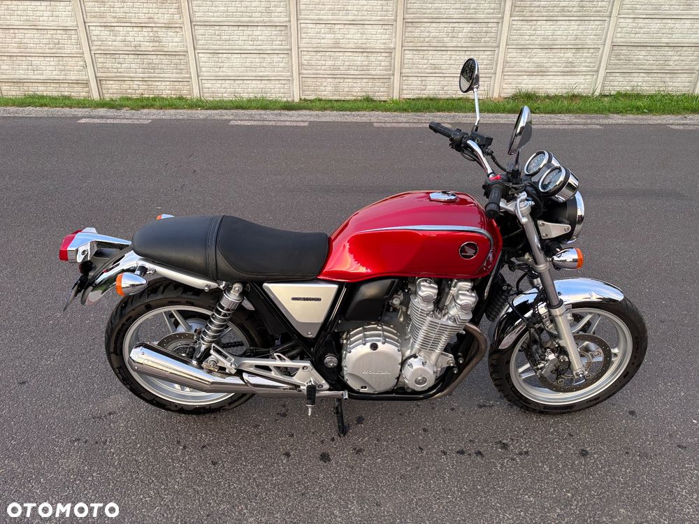 Honda CB - 10