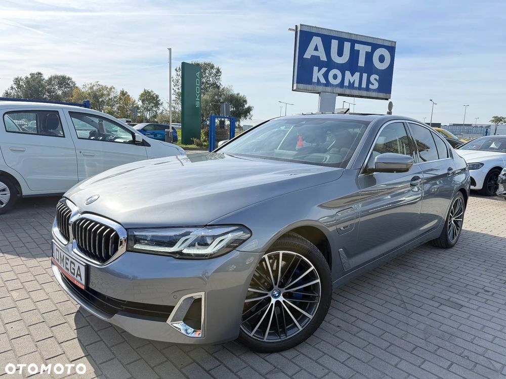 BMW Seria 5 530e xDrive M Sport Edition - 1