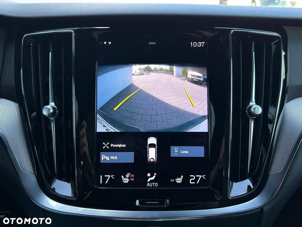Volvo V60 B3 B Plus Dark - 27