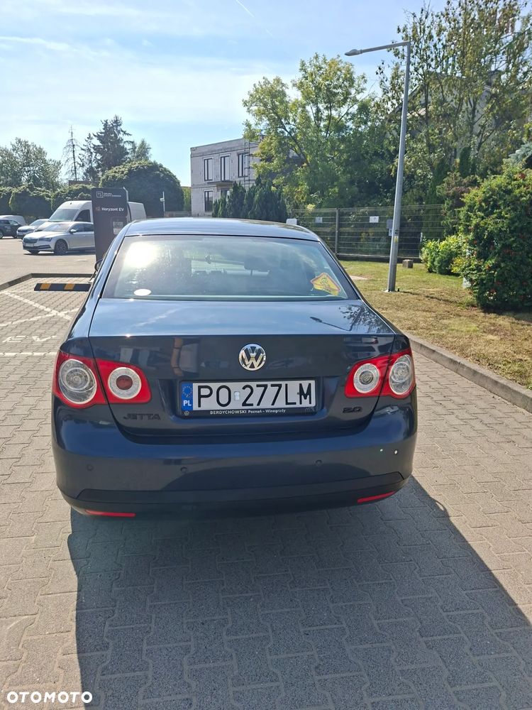 Volkswagen Jetta 2.0 FSI Comfortline Tiptr - 6