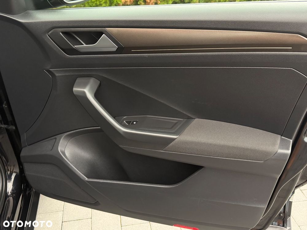 Volkswagen T-Roc 1.5 TSI ACT OPF DSG Style - 35