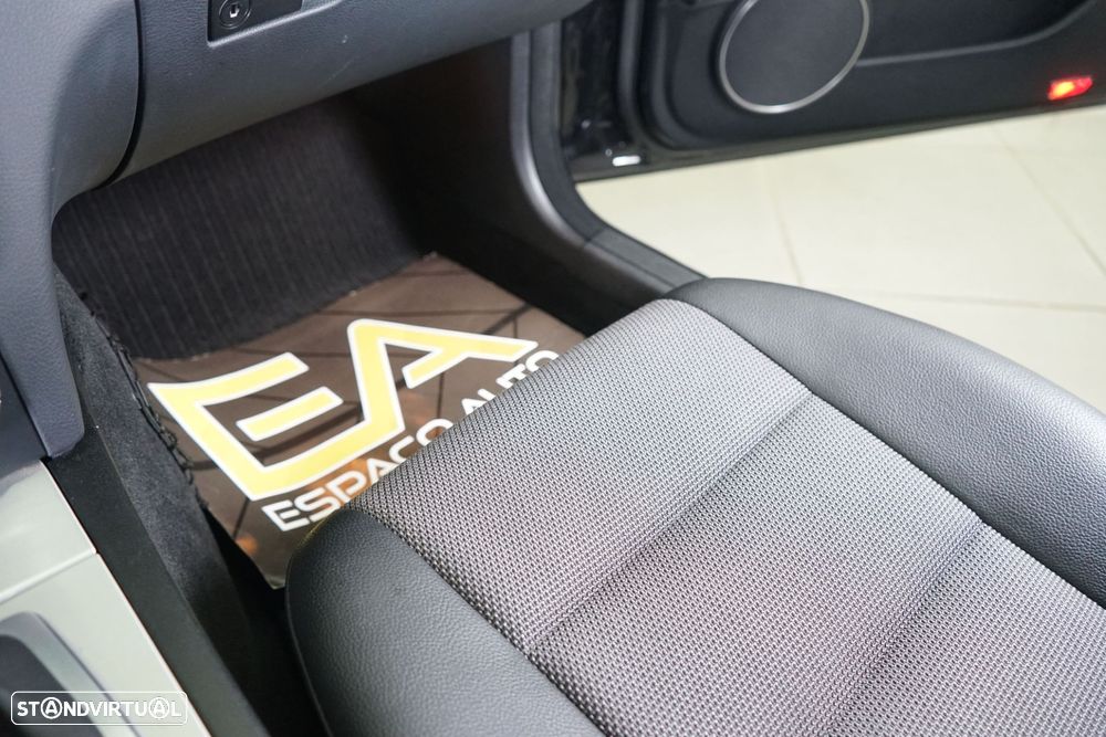 Mercedes-Benz C 180 CDi Avantgarde BlueEfficiency Aut. - 37