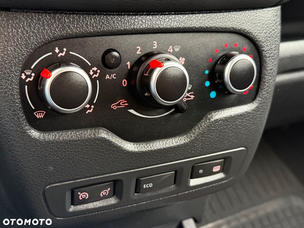 Dacia Lodgy TCe 115 Stepway - 20