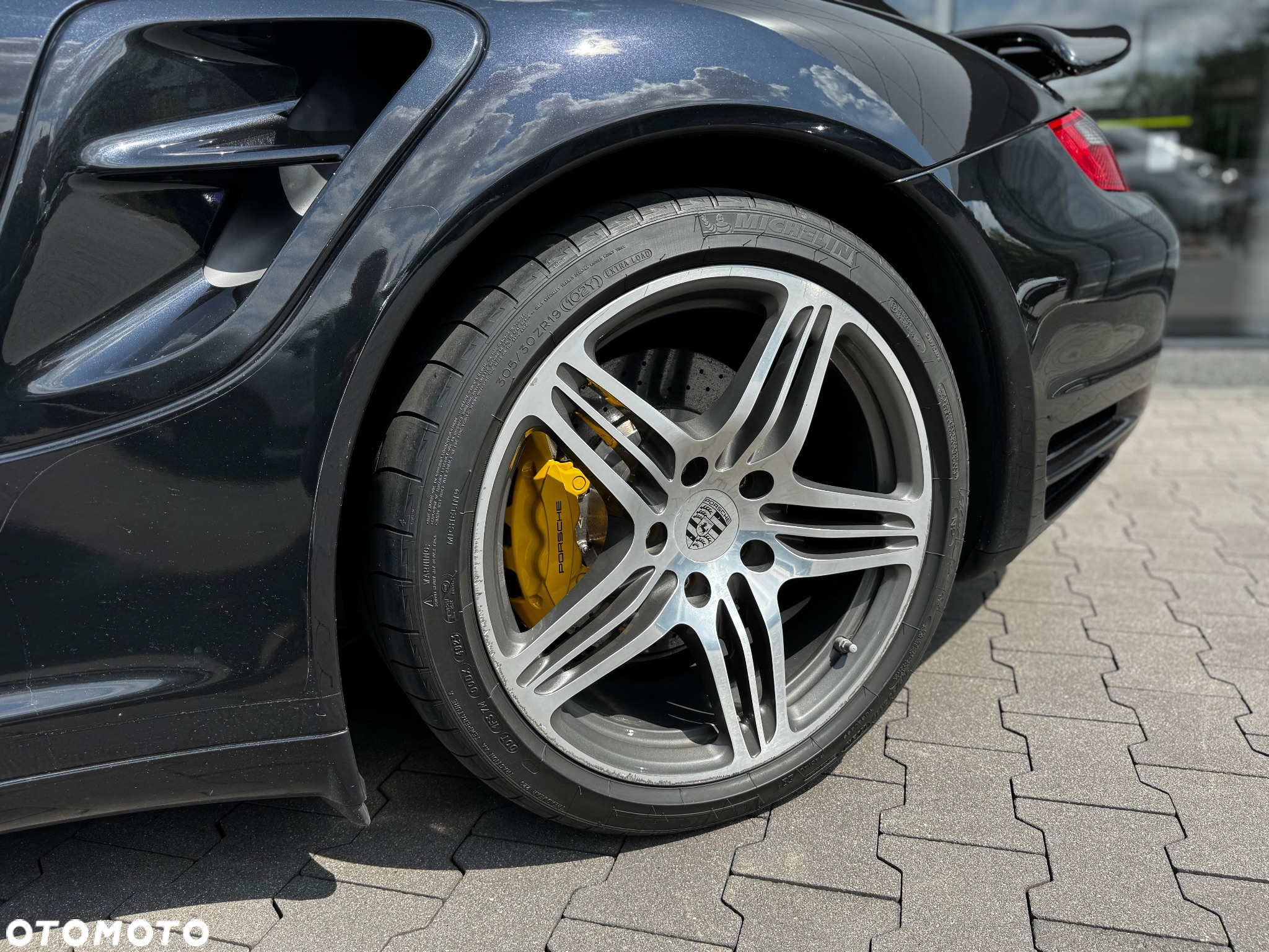 Porsche 911 - 13