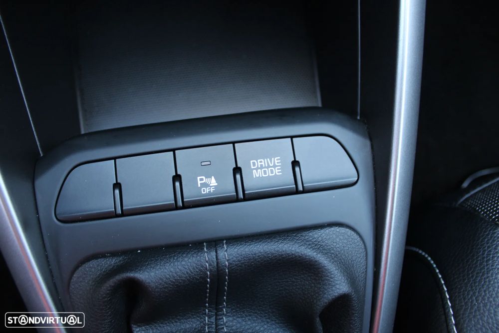 Kia Stonic 1.0 T-GDI GT Line - 32
