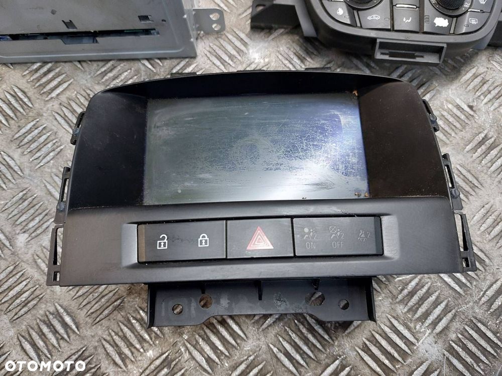 RADIO ODTWARZACZ + WYŚWIETLACZ OPEL ASTRA J 22739814 20935346 13343709 - 4
