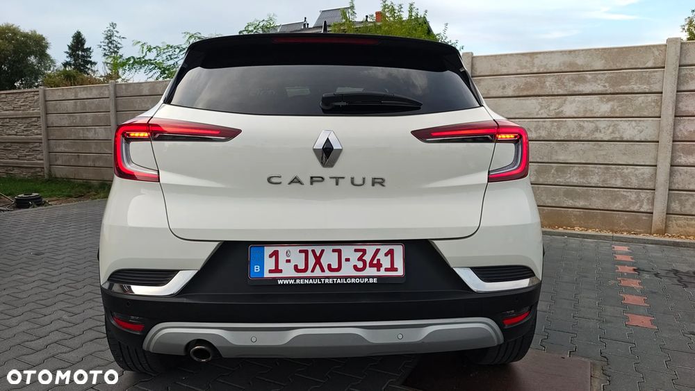 Renault Captur - 27